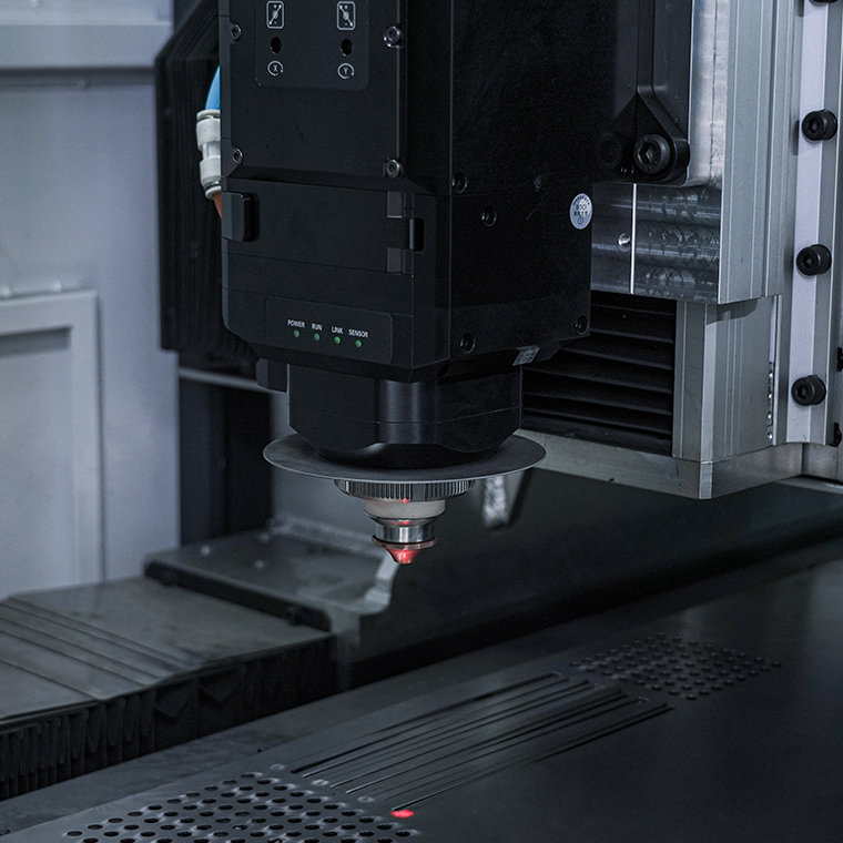 Fiber laser cutter Fiber laser cutter