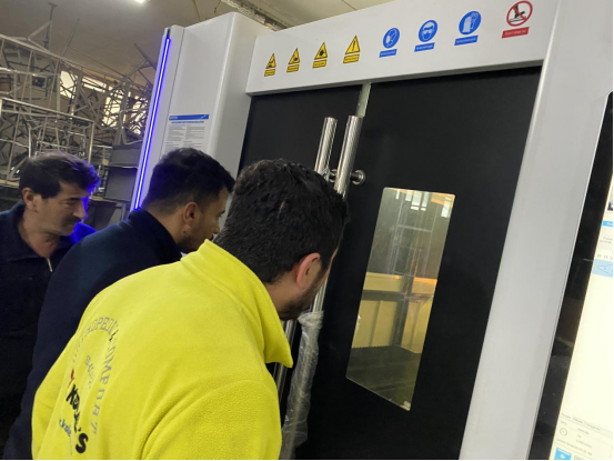 Metal Cutting Laser